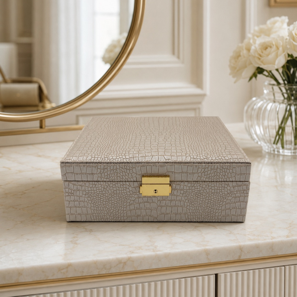 Luxury Crocodile-Effect Jewellery Case with Mirror & Removable Tray – Premium Jewellery Organiser