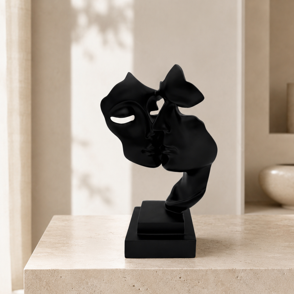 Black Kissing Faces Sculpture 26cm – Abstract Couple Statue