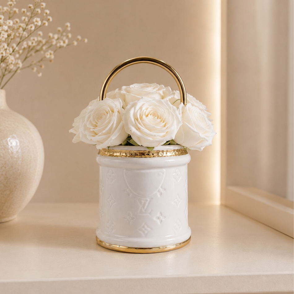 White & Gold Bucket Bag Vase 26cm – Ceramic Handbag Vase with Handle